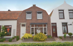 Stunning Home In Breskens With Wifi